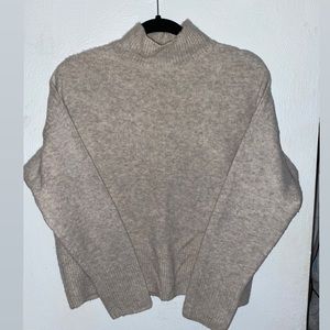 Marshals sweater